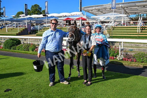 110725-Race 7-Secret Beach-0563 - Race 7 5.40pm William Hill Bet In Running Apprentice Handicap