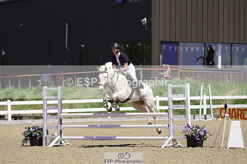 230624A-125444-01434 - Cls 24 Pony Discovery & 90cm Open