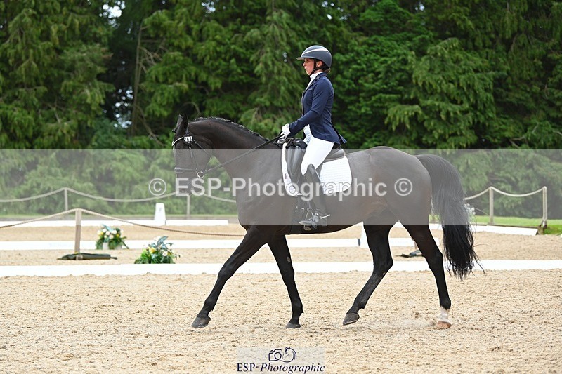 230813-165559-08516 - Cls 14 Medium Silver 16.45 to End