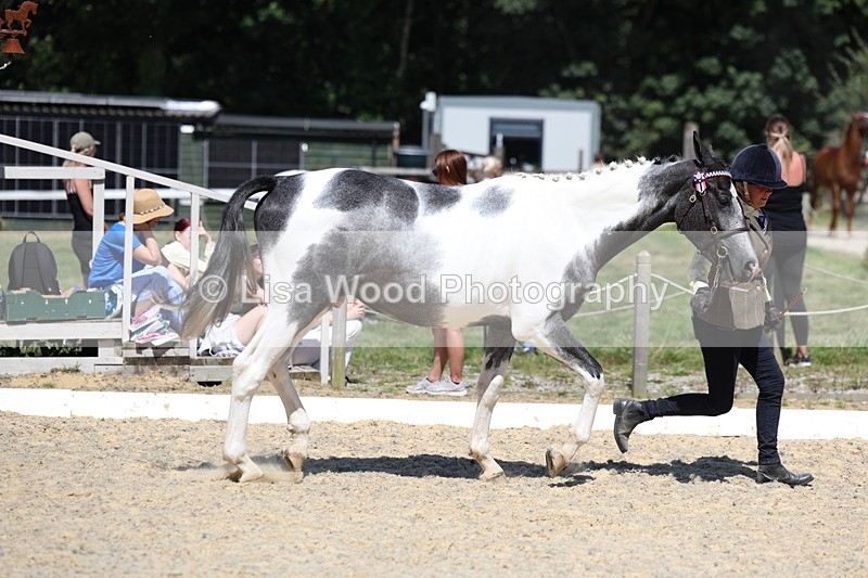 3E7A9600 - Class 32: Best Grass Kept