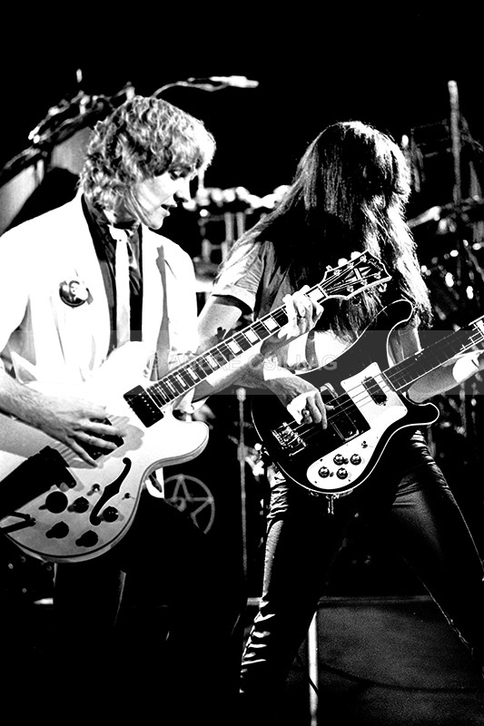 RUSH - R..