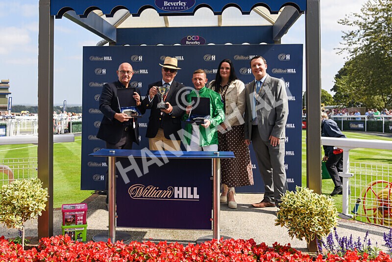 310824-Race 1-Quietness-2670 - Race 1