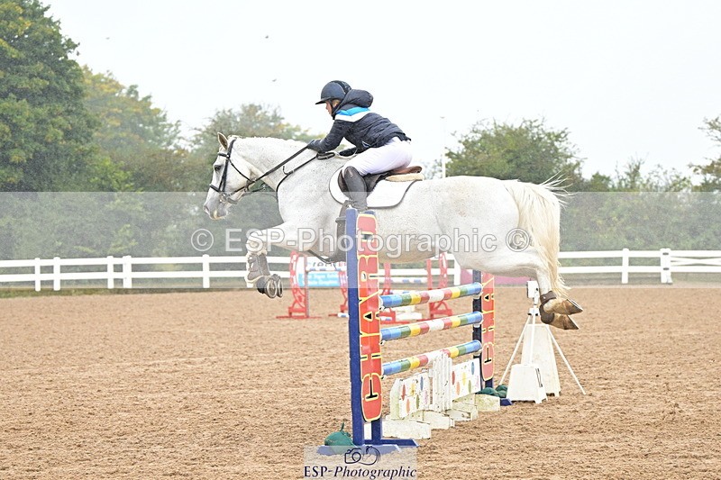 240925A-131458-00801 - Cls 4 Newcomers and 1.10m Open