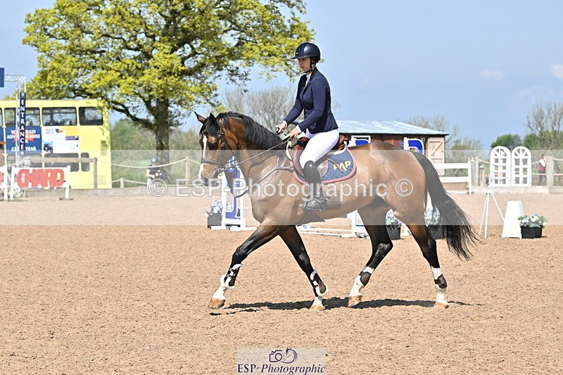 240509A-113457-01222 - Cls 9 Snr 1.20m Open