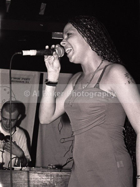 29 - C'mon Feet @ night & day manchester 21.03.03