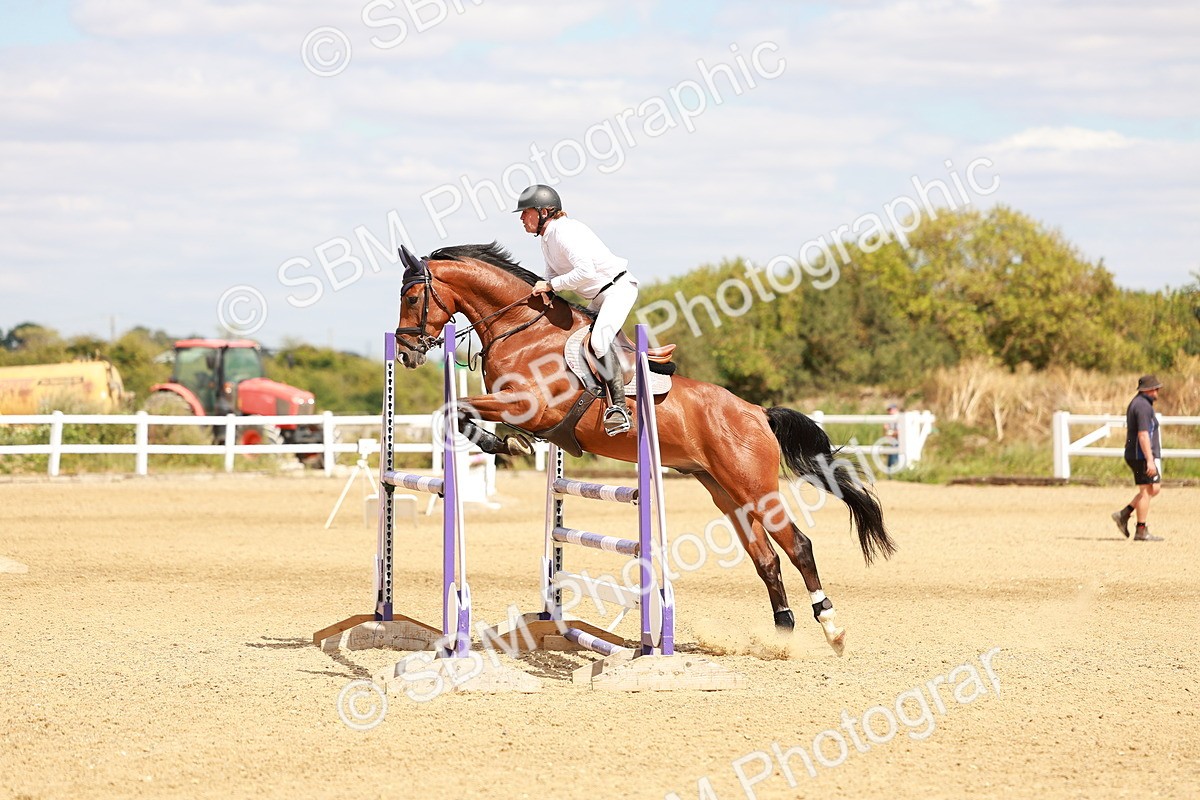 SBM_006684 - Class 4 - Senior British Newcomers - 1.10m