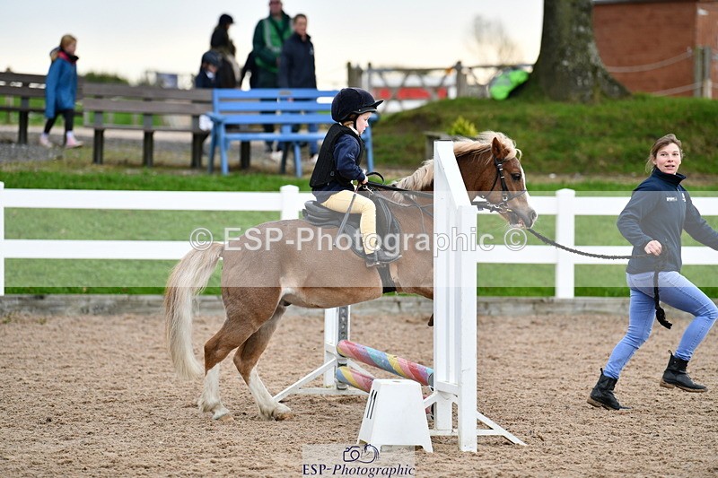 241013B-091141-00129 - Cls 1 Clear Round