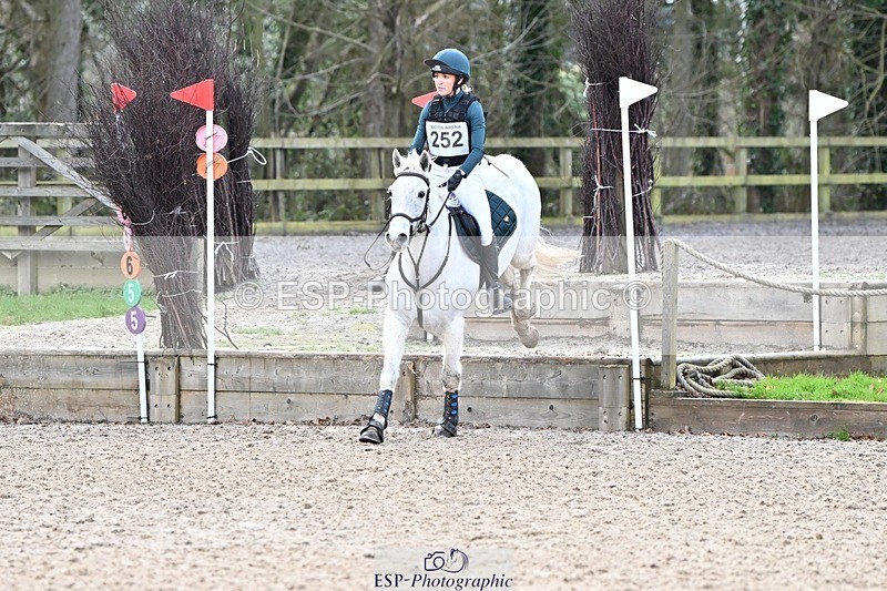 240302-142118-01455 - Cls 3 90-95cm