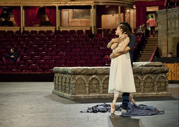  - Elena Glurdjidze and Arionel Vargas - Romeo and Juliet