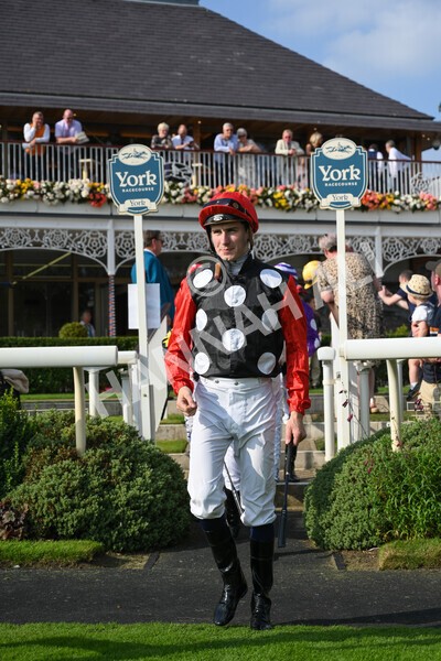 yr05092021r5-47 - Race 5 4.20pm Little Green Rascals Children's Nurseries Stakes