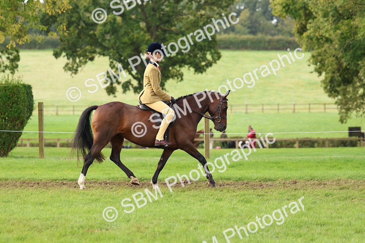 SBM_56549 - S40 - Starters Ridden Showing