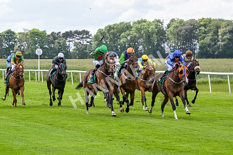 050626-Race 3-Miss Rainbow-3037 - Race 3 14.50pm Power Plastics
