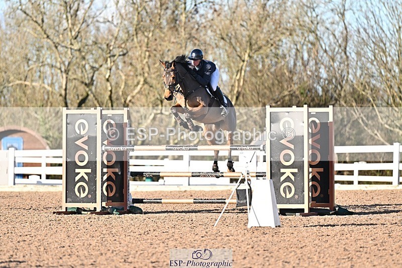 251203-140139-00769 - Cls 5 Foxhunter and 1.20m Open
