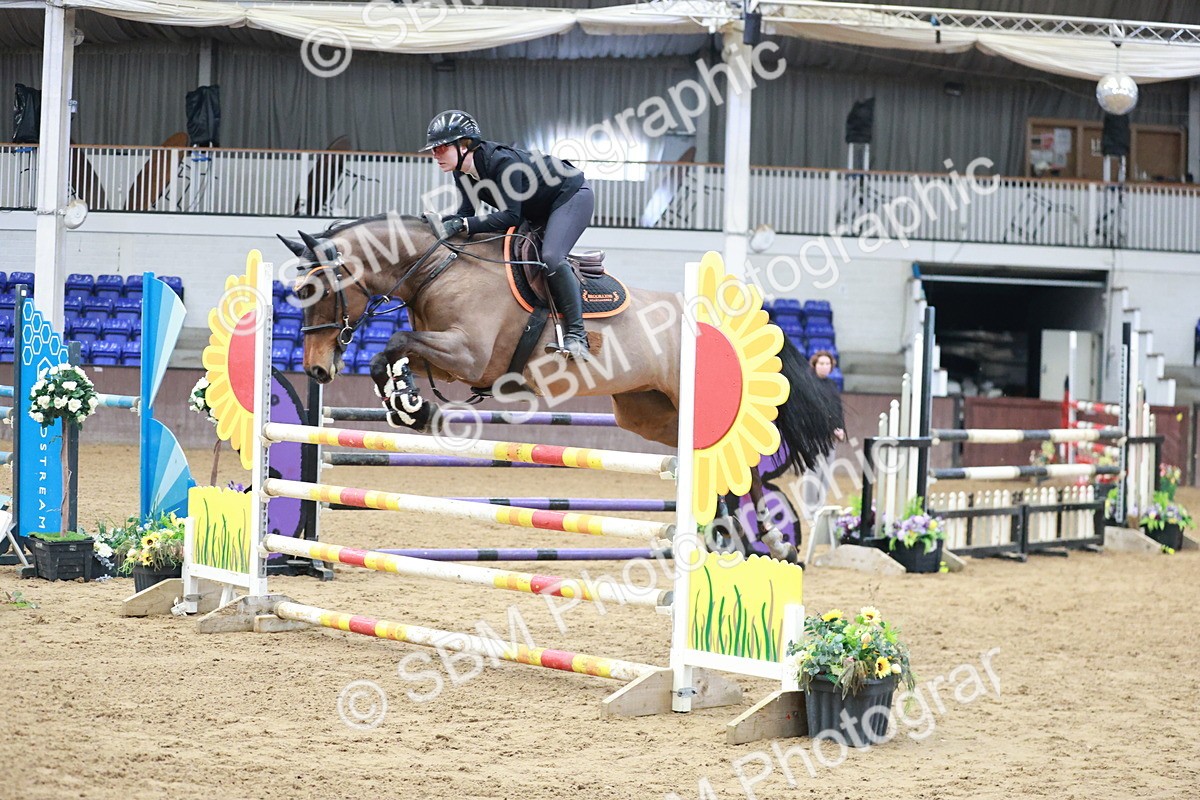 SBM_000666 - Class 4 - Senior Newcomers - 1.10m