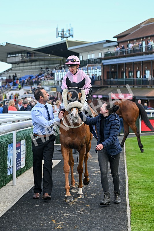 240425-Race 5-Two B Tanned-1586 - Race 5