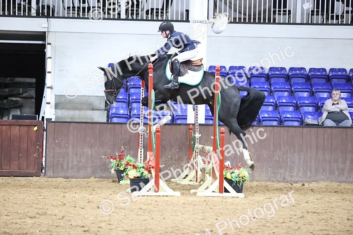 SBM_002056 - Class 4 - Senior Newcomers - 1.10m Open