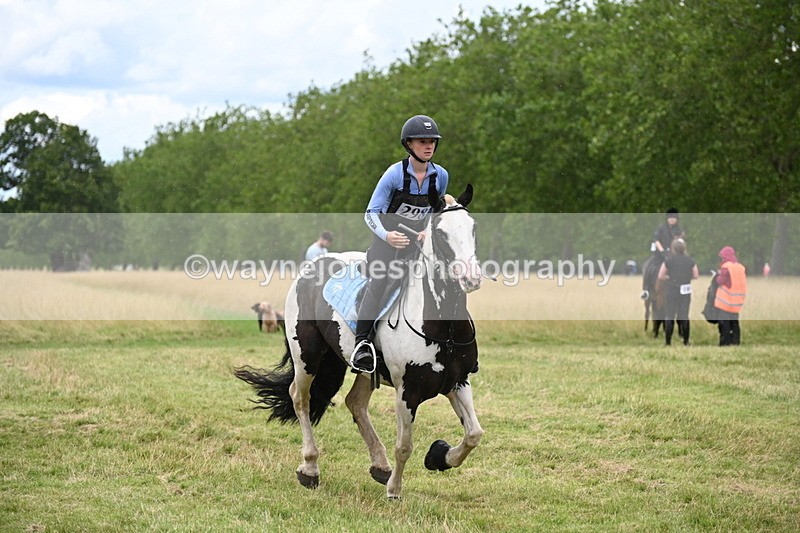 WJ6_5735 - Time at Jump 14:42 to 15:23