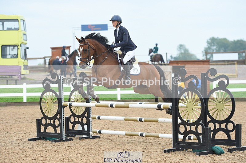 230916A-123620-04256 - Cls 23 Snr Discovery & 1m Open