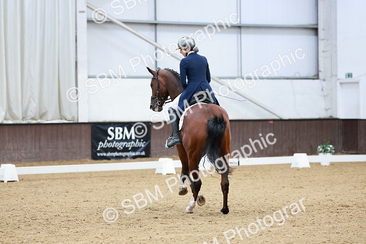 SBM_016427 - Class 5 - FEI INT II - 17.24-18.20