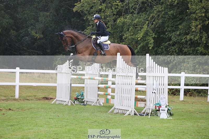 250830A-132337-06659 - Cls 16 Snr Newcomers and 1.10m Open