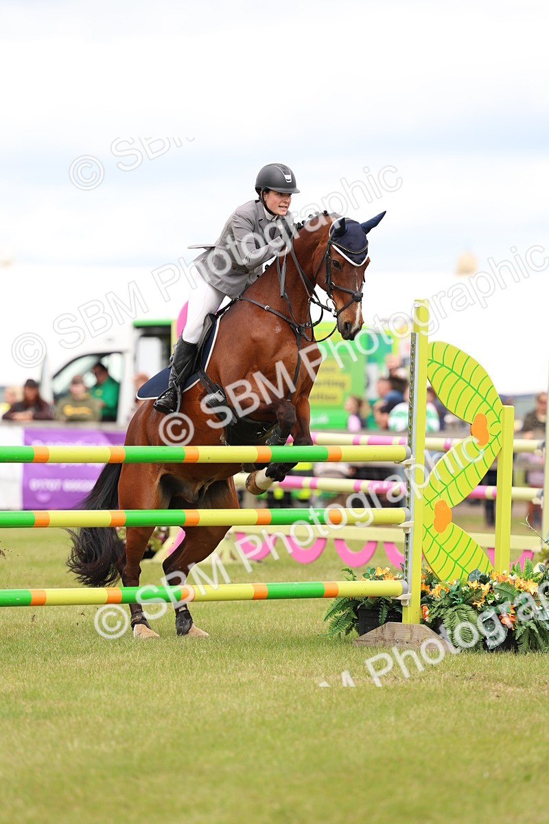 SBM_13923 - Class 206 - Senior Newcomers - 1.10m Open