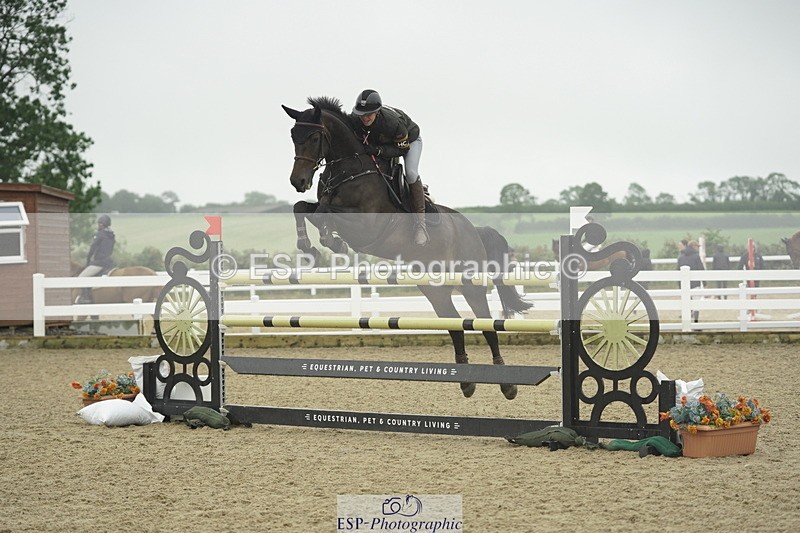 230722A-142806-09699 - Cls 23, 1 Star Gold 1.30m