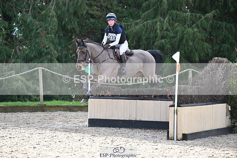 240302-121013-00898 - Cls 2 80-85cm Start to 12.15 CW