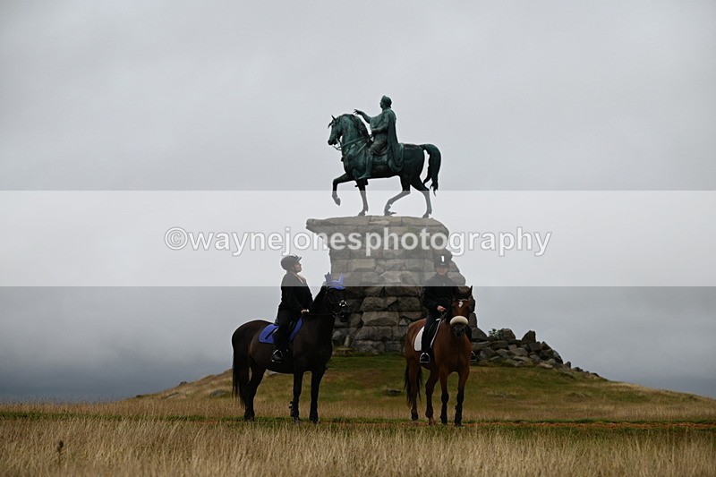 DSC_2126 - Time at Statue 12:13 to 12:32