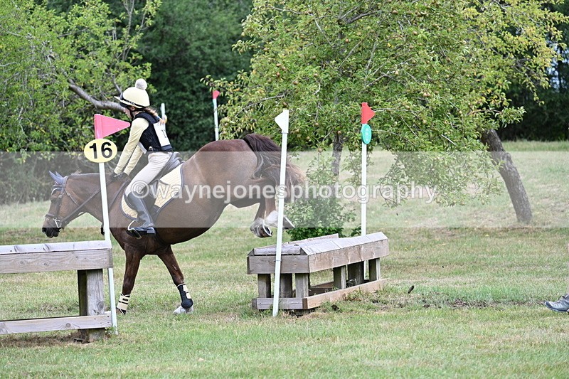 WJ7_4892 - 60cm XC Time 09:58 to 10:16