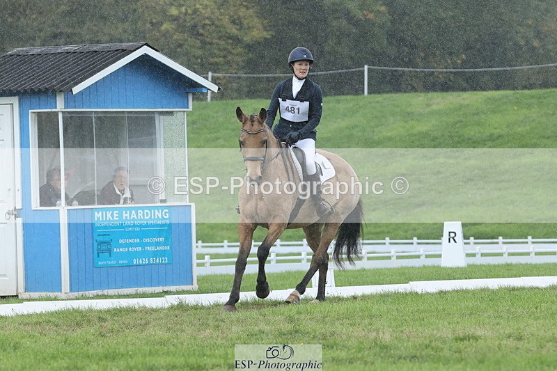 251024A-145622-14126 - F-481-Anna.Passmore