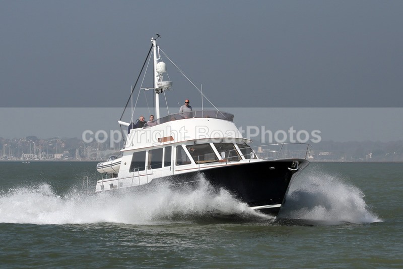 170408 LYSANDER - ALDER 1Y3A0192 - Flybridge Cruisers