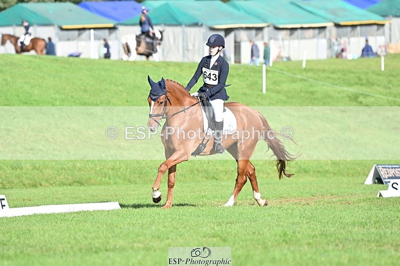 231020-105839-07762 - 643-MIH.TOPGUN-Ellie.Nicholson-DR