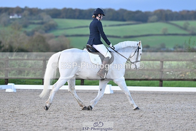 231105-162233-04080 - Cls 4 Novice 24 15.24 to 16.35 break