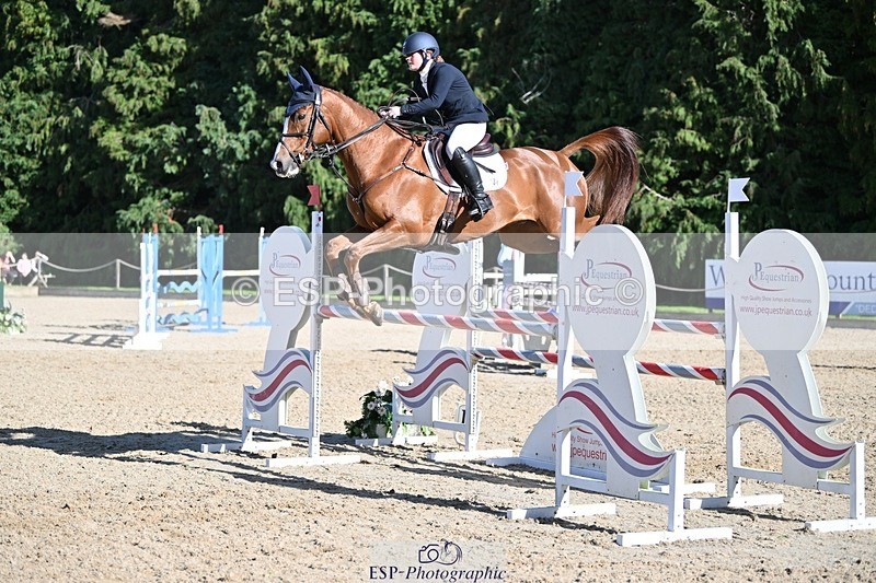 231022-125723-26879 - 344-GLOBAL.EXOTIC-Jemima.Stratton-SJ