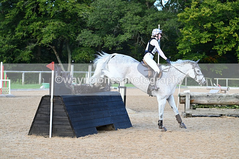 WJ7_6209 - Time 16:55 to 17:11