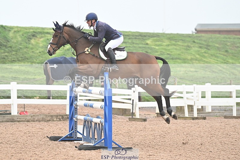 241102A-115738-04439 - SAT Cls 15 Foxhunter and 1.20m Open