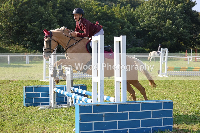 3E7A1288 - Class 1: Club 60cm Juniors and Seniors