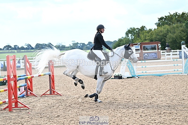 241004A-124304-02024 - Fri 09 95cm Amateur Quals