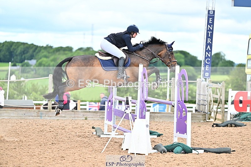 240608A-113104-02188 - Cls 3 Snr 1.05m Open