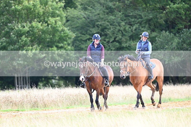 DSC_4437 - Time at Statue 09:50 to 11:09