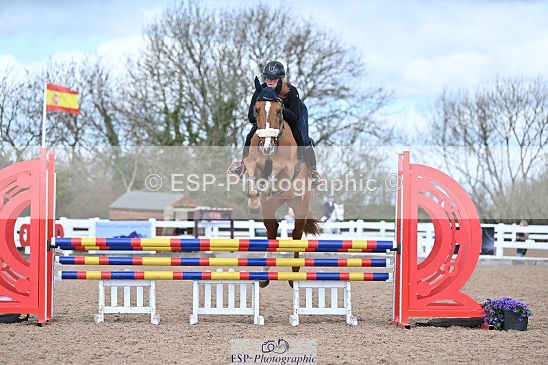 250328-101741-01222 - Cls 8 British Novice and 90cm