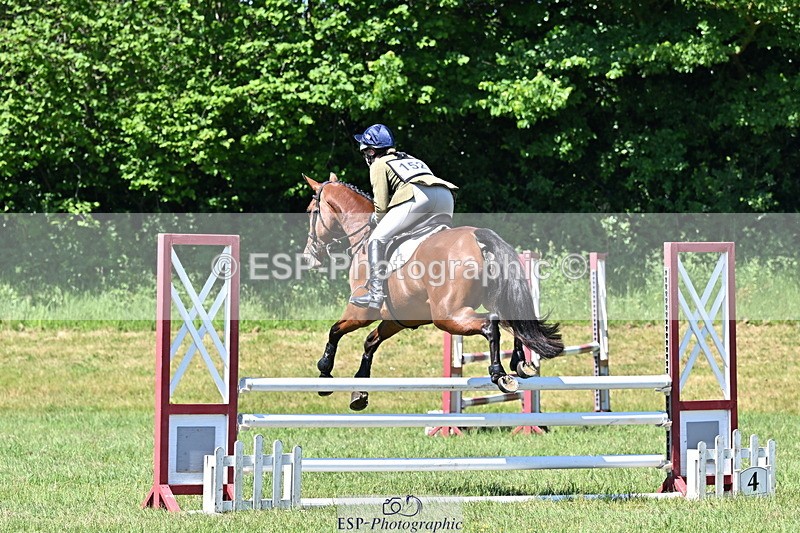 250522B-113733-01776 - 152-BILLY.EVERYTHING-Isabelle.Cook