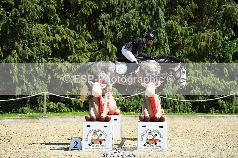 230527-145244-11330 - 461-SAUNDERSCOURT_AMBASSADOR-Adam_Trew-SJ