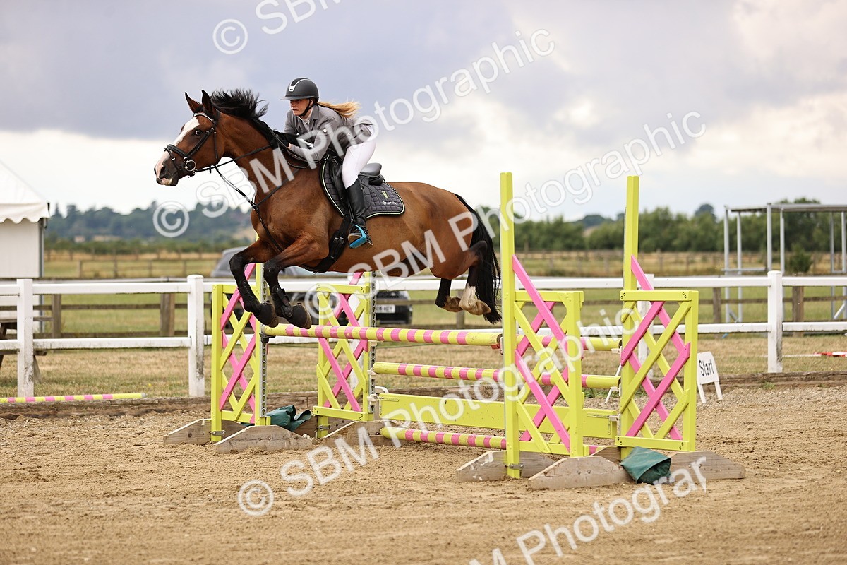 SBM_026321 - Class 12 - Amateur Championship Qualifier 1.05m