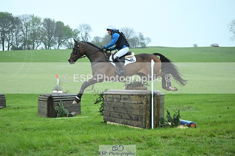 250418-165503-07592 - 304-Danielle.Mccormack-HILDARE.REGARDE.MOI