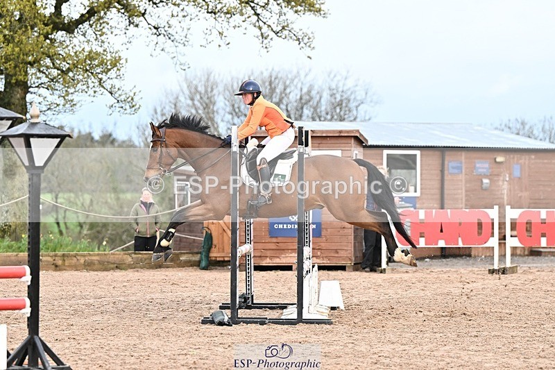 250416-090244-00007 - Cls 1 British Novice and 90cm