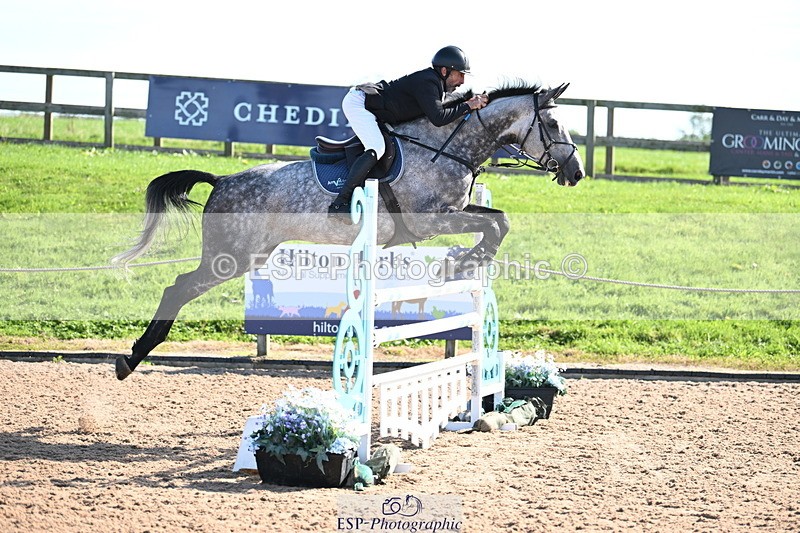 240913A-110810-03816 - Cls 14 Snr Newcomers