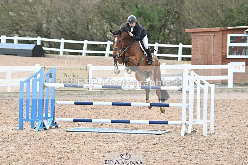 231208A-132341-00883 - Cls 6 Foxhunter & 1.20m Open
