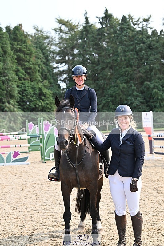 240818-154316-05301 - Cls 12A Snr Foxhunter & 1.20m Open