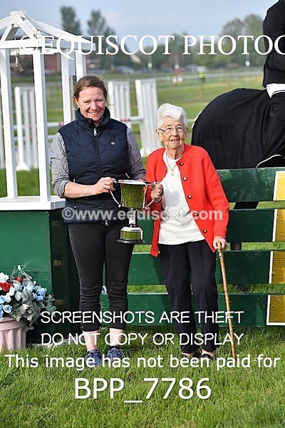 BPP_7786 - CLASS 6 Nisbets Fresh From The Farm & The Golf Inn 1.00m Amateur Championship